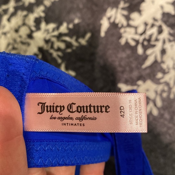 Juicy Couture 2 bras new with out tag - Picture 4 of 4